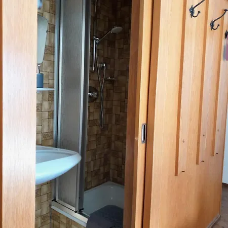 Zu Hause 3*