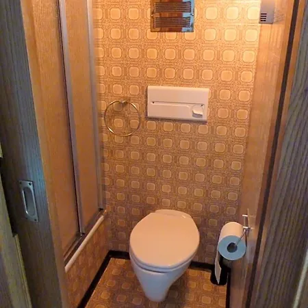 Zu Hause 3*