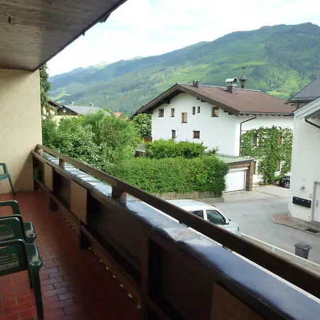 Zu Hause Bed & Breakfast Uttendorf