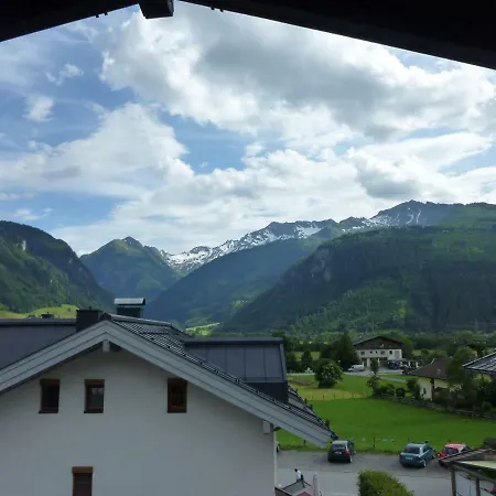 Zu Hause Bed & Breakfast